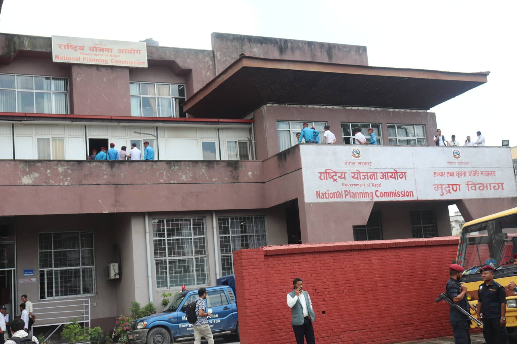 योजना आयोगको उपाध्यक्षमा डा. प्रकाश श्रेष्ठ नियुक्त