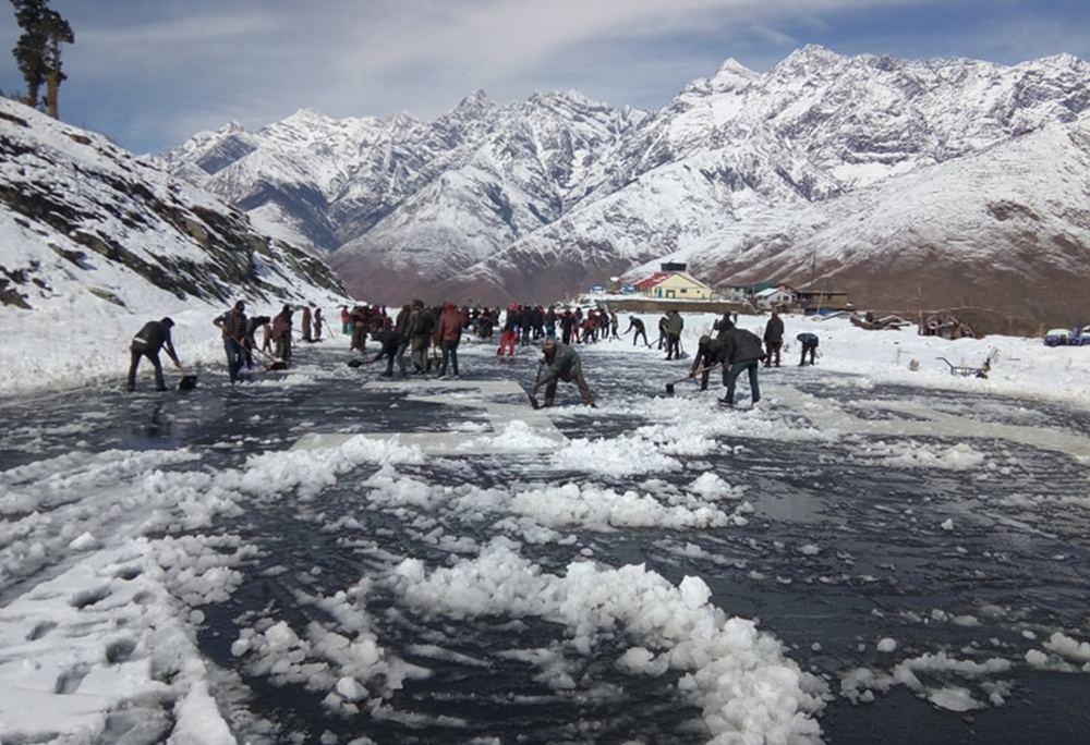 पहाडी क्षेत्रमा हल्का वर्षा र हिमाली क्षेत्रमा हिमपातको सम्भावना