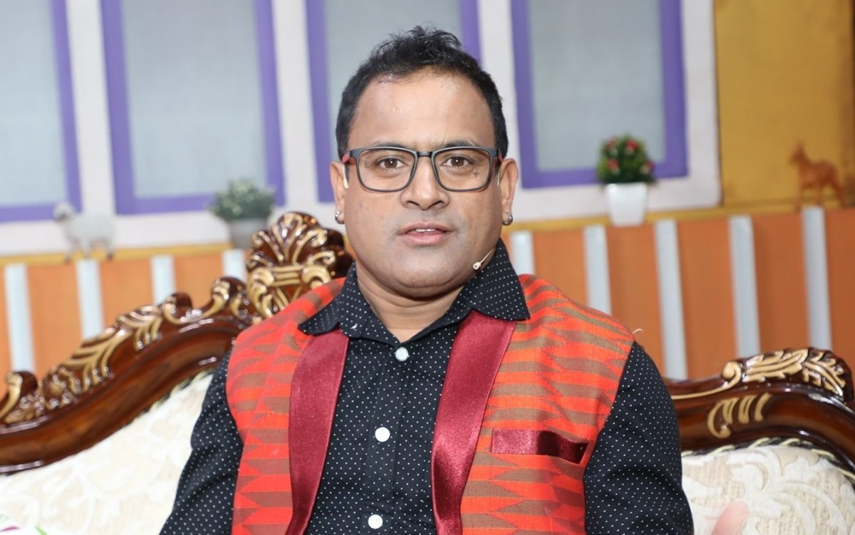जीतु नेपालले बन्द गरे ‘मुन्द्रेको कमेडी क्लब’