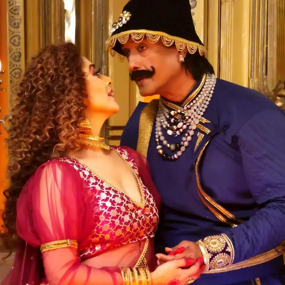 १२ वर्षपछि निरुतासँग देखिंदा राजेशले भने- कहाँ जालिस् मछली मेरै ढडिया