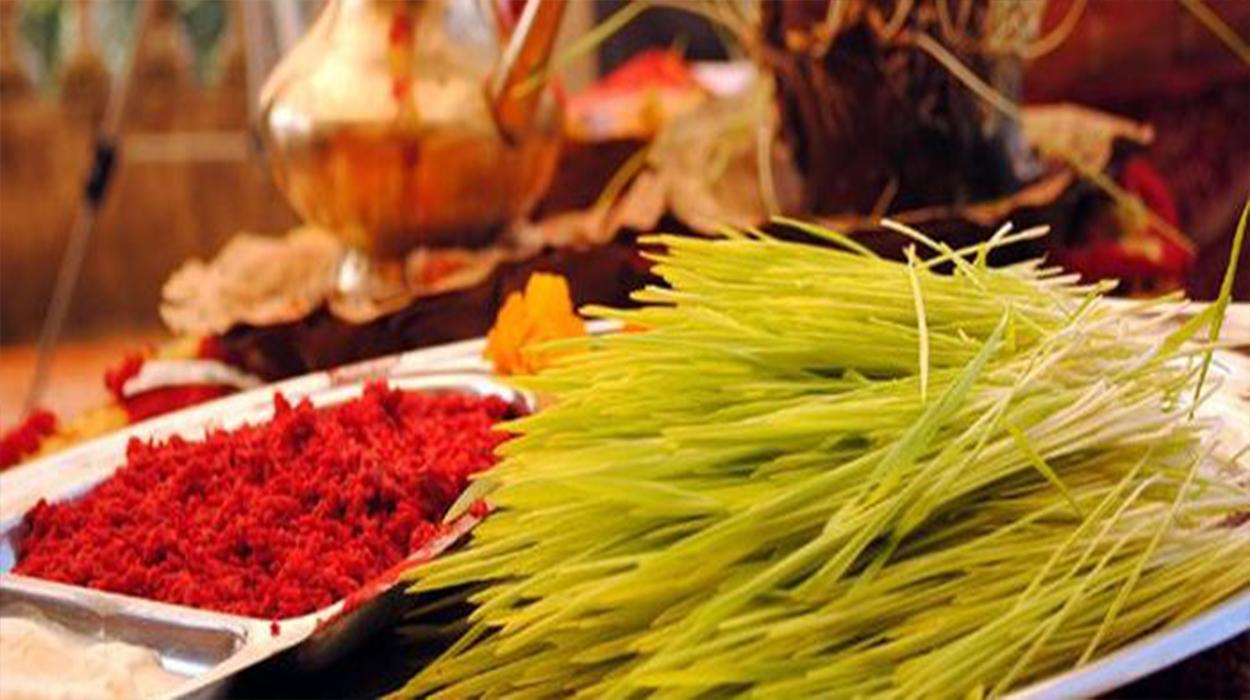टीकाको उत्तम साइत बिहान ११ः५१ बजे, कता फर्केर टीका लगाउनु उत्तम ?