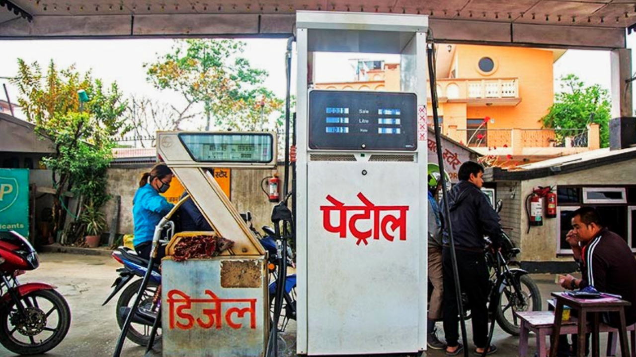 घट्यो पेट्रोलियम पदार्थको मूल्य