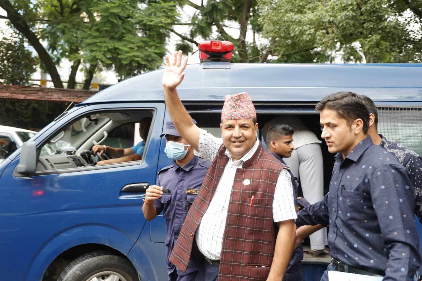 सांसद सुनिल शर्मालाई थुनामा नराख्न अदालतको आदेश