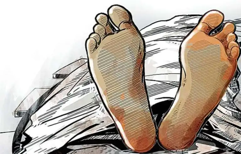 अछाममा कुखुराको मासु खाँदा एक जनाको मृत्यु, ३ जना बिरामी