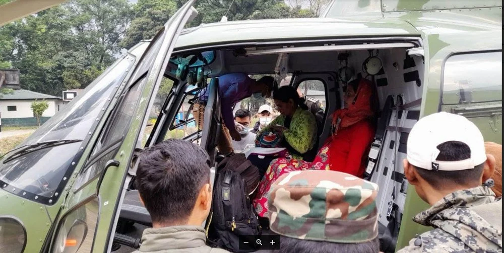 एक वर्षमा १६२ जना गर्भवती तथा सुत्केरी महिलाको हवाई उद्धार