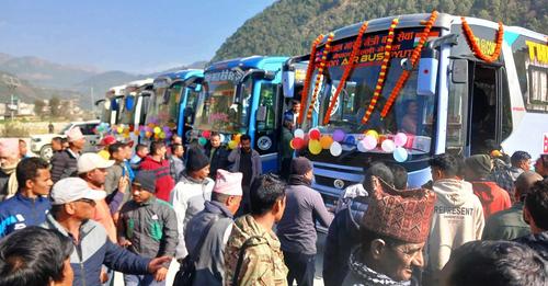 प्युठान देखि दिल्ली सम्म मैत्री बस सञ्चालन रोज राणाले गरे उद्घाटन
