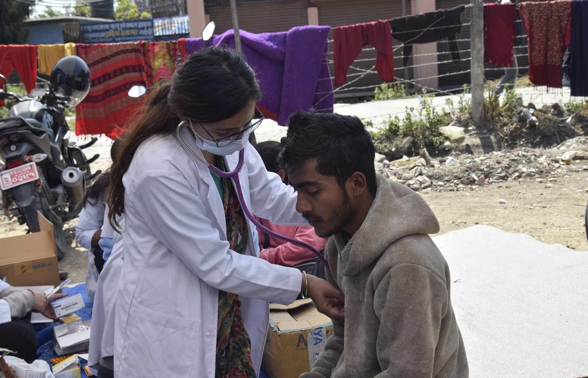 आन्दोलनरत मिटरब्याज पीडितका लागि स्वास्थ्य शिविर