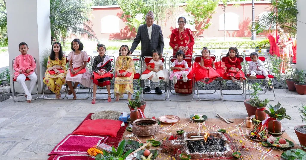 राष्ट्रपति पौडेलद्वारा ९ कन्याको सामुहिक पूजा