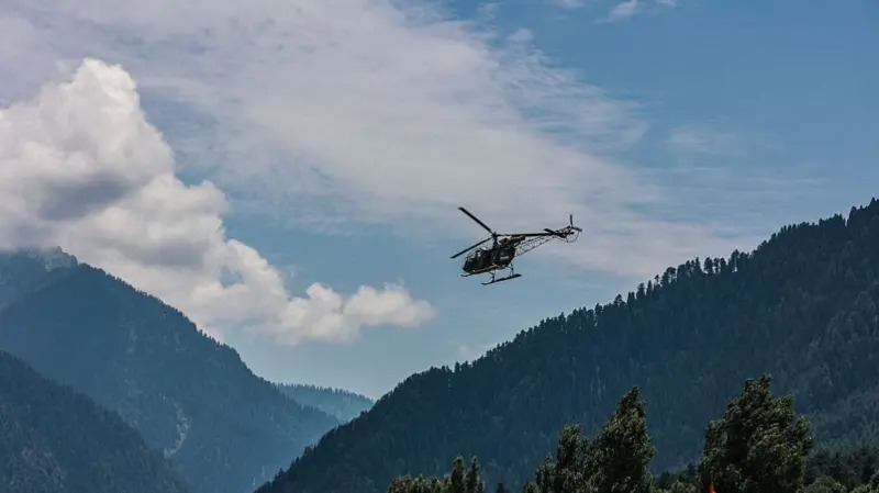 जम्मु कश्मीरमा बादल फुट्यो, भीषण बाढीले धेरैको मृत्यु र भारी क्षति भएको अनुमान