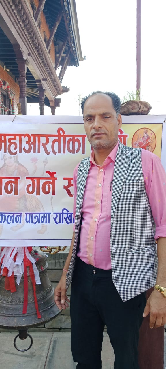 घोराही उपमहानगरपालिका १८मा रहेकोे अम्बिश्वरी  मन्दिरमा दैनिकी हुने पुजा आराधनाका बारेमा मन्दिर ब्यबस्थापन समितिका सचिव दामोदर भुसालले के भन्नुहुन्छ त???