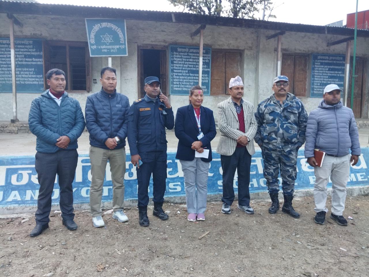 रुकुम पुर्बमा जिल्ला सुरक्षा समितिले गर्यो मतदान केन्द्र अनुगमन