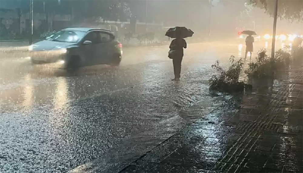 नदीले गाडी बगाउँदा दुई बालबालिकासहित नौ जनाको मृत्यु