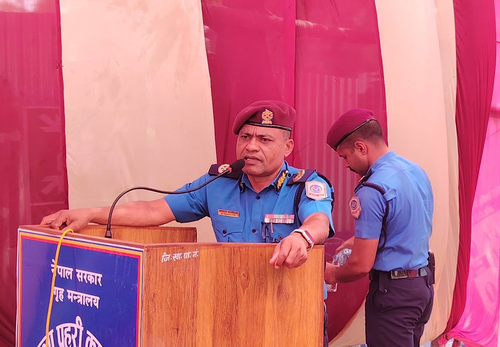 DIGP थपलियाद्वारा रौतहटको निरीक्षण तथा प्रहरी कर्मचारीलाई निर्देशन
