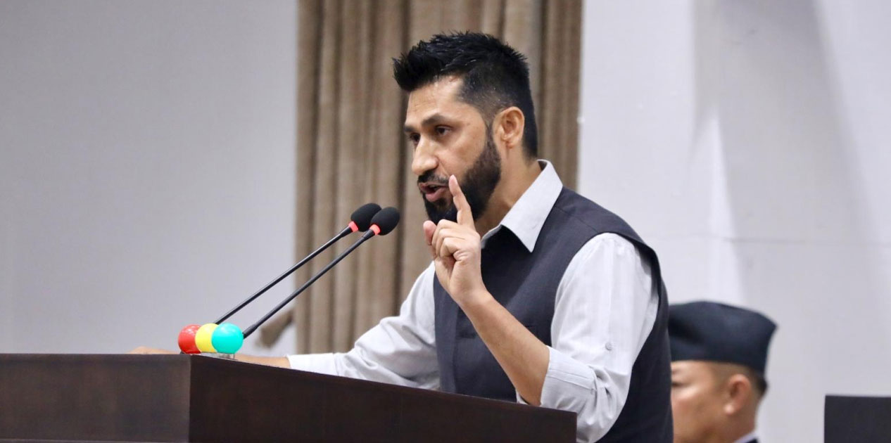 खगेन्द्र र विश्वराजबारे रवि: ‘जसलाई मालिक हुन मन छ, त्यसका लागि रास्वपा होइन’