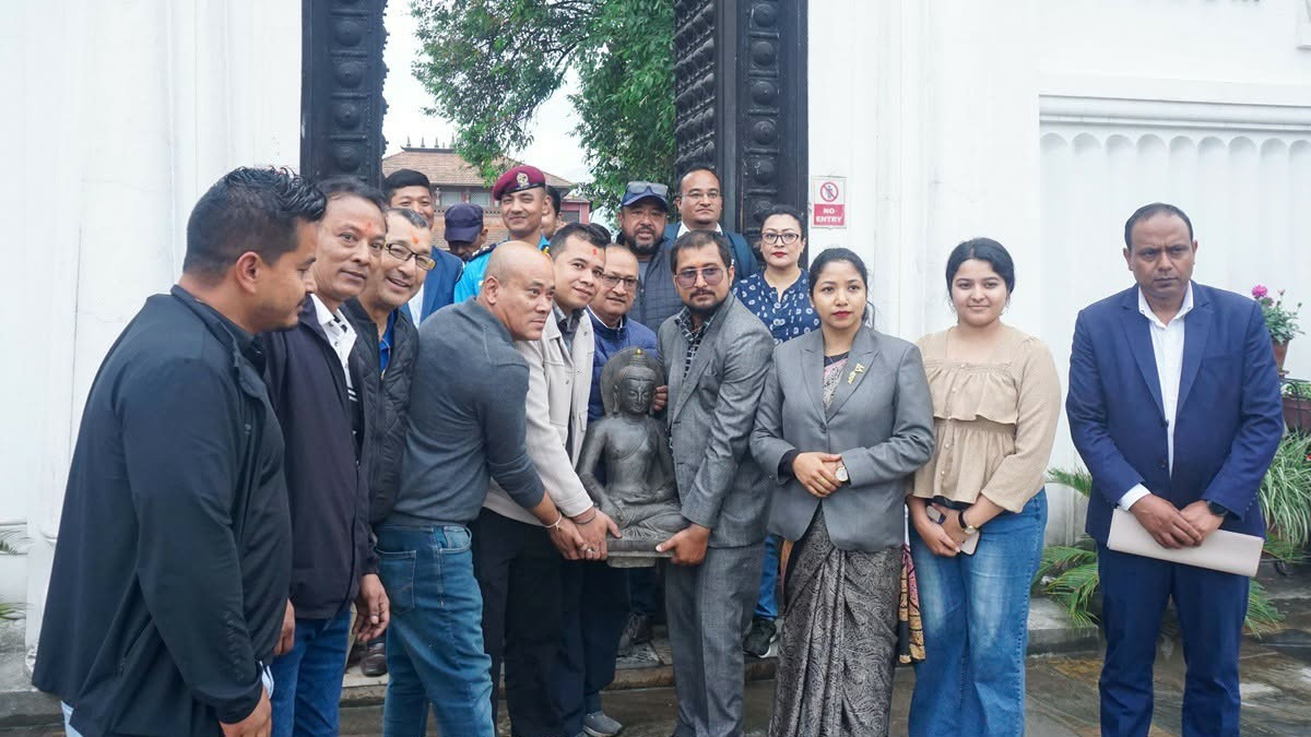 चोरेर अमेरिका लगेको मूर्ति आसनमै फिर्ता