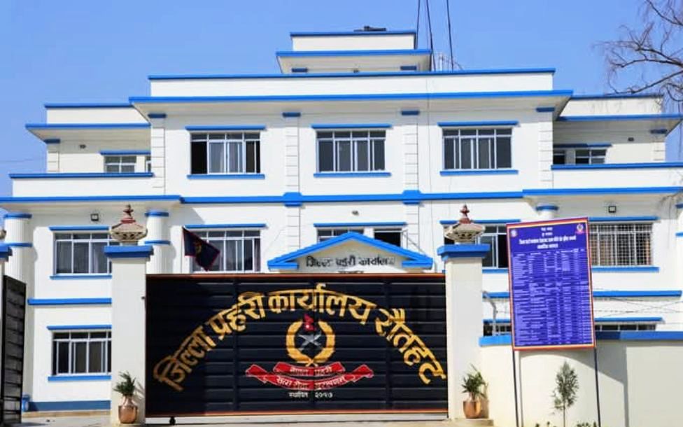 रौतहटमा आफ्ना बुबाको हत्या गरेर फरार रहेका १ जना १८ बर्षपछि पक्राउ