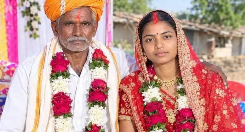 भारतको बिहारमा ६० वर्षीय पुरुष र २३ वर्षीया युवतीको विवाह, सामाजिक सञ्जालमा भिडियो भाइरल