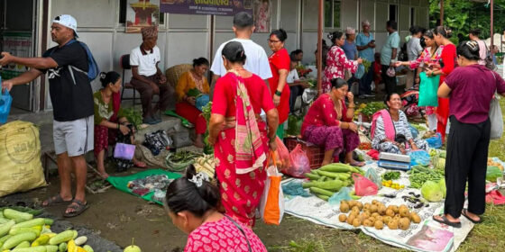 एक सय ८४ हप्तादेखि निरन्तर हाटबजार