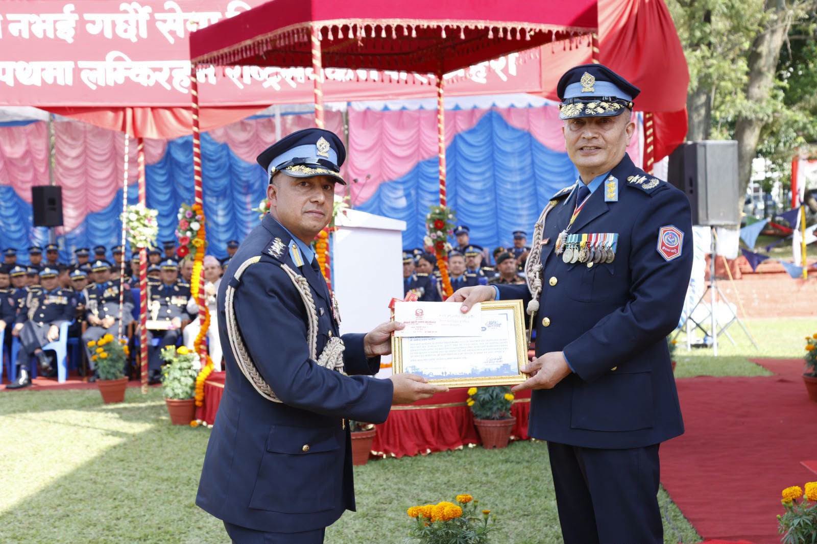 पुलिस ब्याटनमा प्रथम हुँदै SSP ज्ञानेन्द्र प्रसाद फुयाँल ‘सर्वोत्कृष्ट प्रदेश प्रहरी कार्यालय प्रमुख’ घोषित