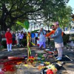 मधेश प्रदेशका   DIGP ओम अधिकारीद्वारा विधिपूर्वक मौलो पूजा, सामूहिक भोजन कार्यक्रम सम्पन्न {फोटो फिचर}